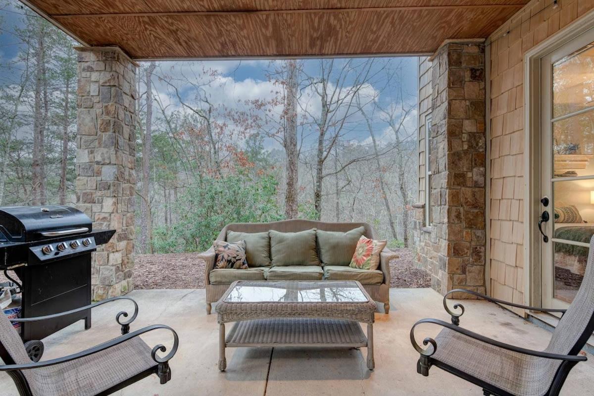 Game Room ~ Fire Pit ~ Resort Access ~ Huge Home Lake Lure Exterior foto